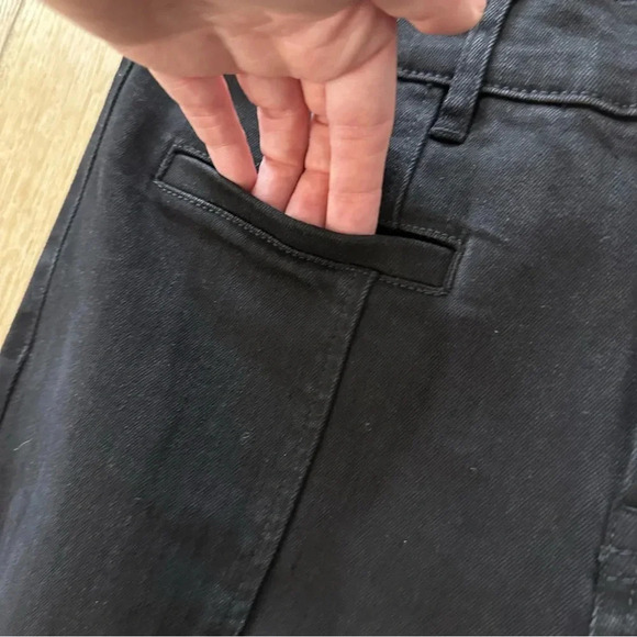 J. McLaughlin Women’s Black Mid-Rise Straight Leg Denim Jeans Size 6 NWOT - Picture 4 of 8